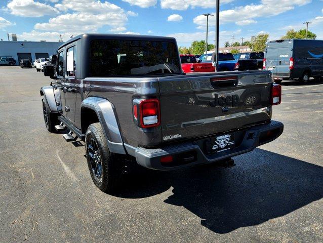 used 2022 Jeep Gladiator car, priced at $35,278