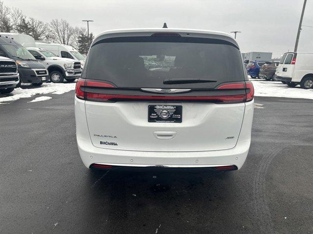 new 2025 Chrysler Pacifica car, priced at $43,037