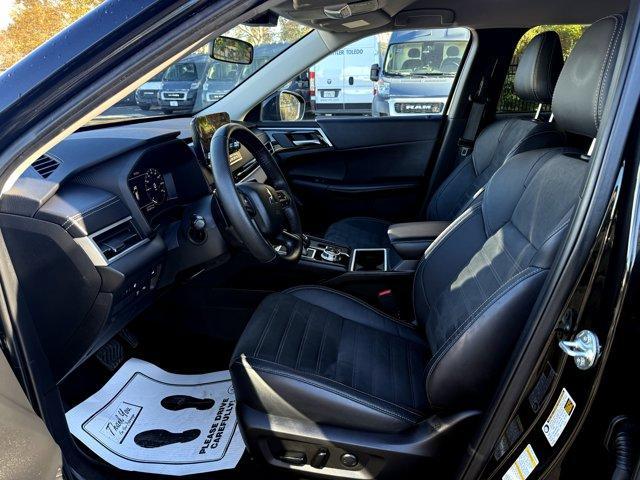 used 2023 Mitsubishi Outlander PHEV car, priced at $28,886