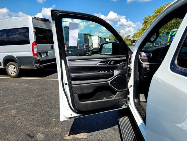 new 2025 Jeep Wagoneer L car, priced at $72,436