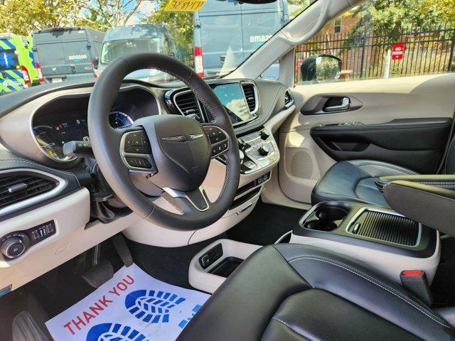 used 2024 Chrysler Pacifica Hybrid car, priced at $29,503