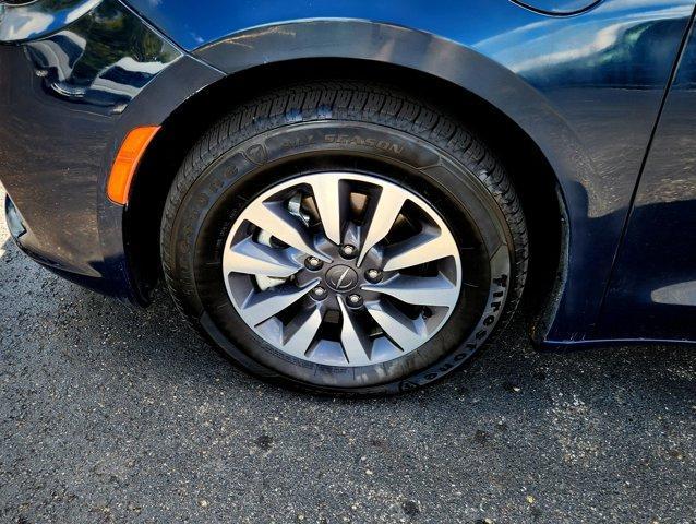 used 2024 Chrysler Pacifica Hybrid car, priced at $29,503