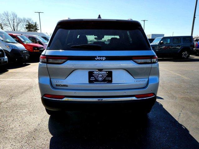 new 2024 Jeep Grand Cherokee car, priced at $42,599