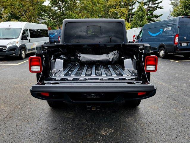 used 2022 Jeep Gladiator car, priced at $31,495