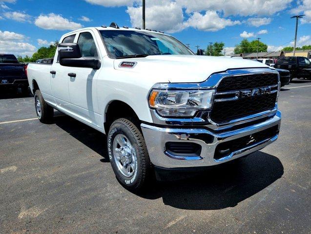 new 2024 Ram 3500 car, priced at $51,758