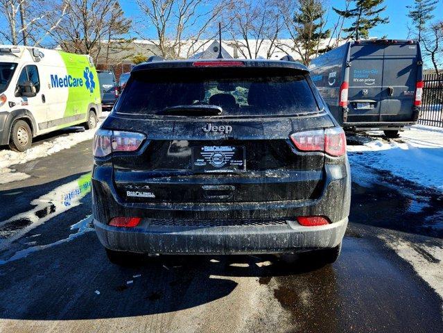 new 2025 Jeep Compass car, priced at $30,090