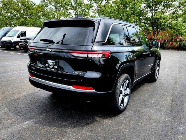 new 2024 Jeep Grand Cherokee car, priced at $45,366