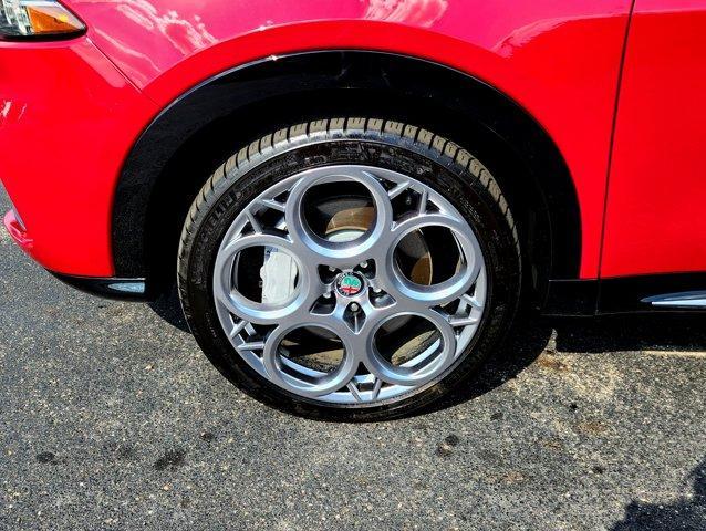 used 2024 Alfa Romeo Tonale car, priced at $27,667