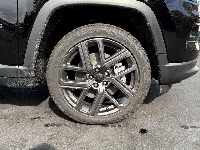 new 2026 Jeep Compass car, priced at $37,239