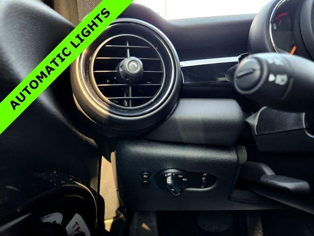 used 2020 MINI Hardtop car, priced at $18,020