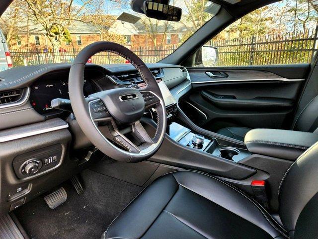 new 2025 Jeep Grand Cherokee L car, priced at $50,234