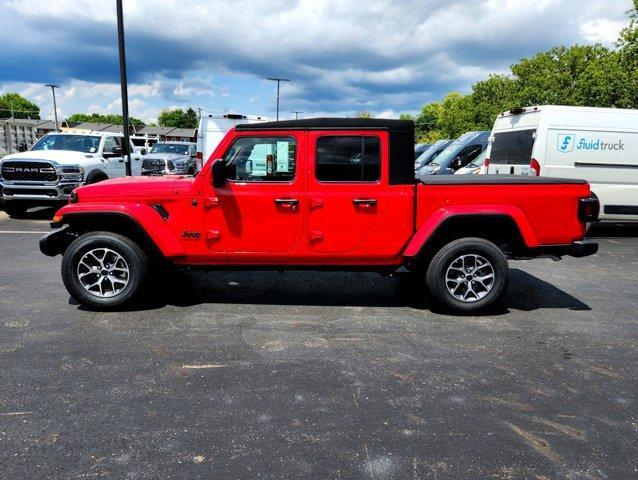 new 2024 Jeep Gladiator car, priced at $41,452