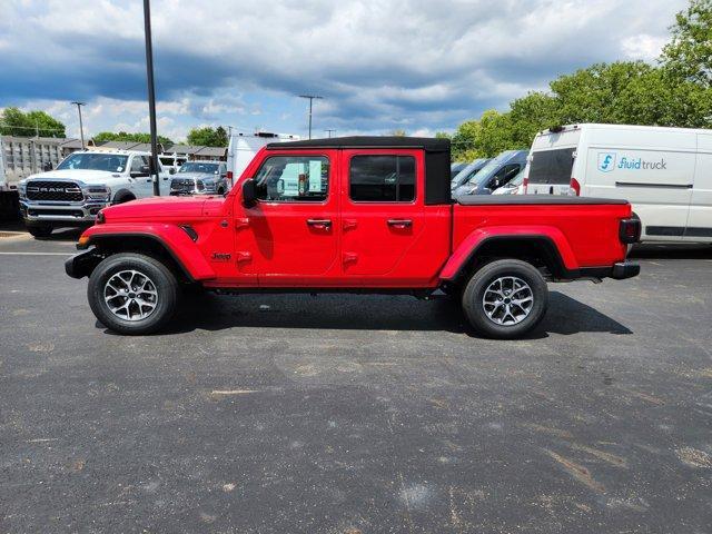 new 2024 Jeep Gladiator car, priced at $43,588