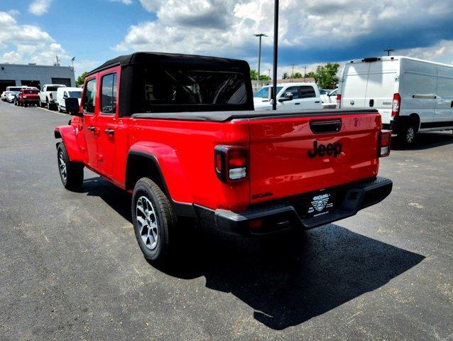 new 2024 Jeep Gladiator car, priced at $41,452