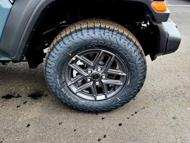 new 2025 Jeep Wrangler car, priced at $49,627