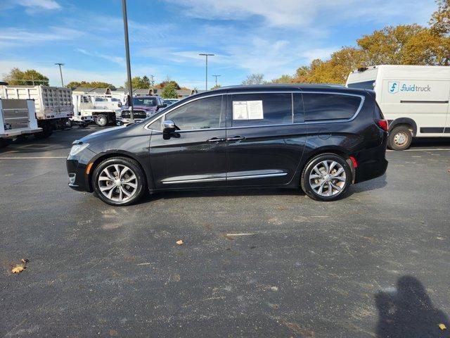 used 2019 Chrysler Pacifica car, priced at $21,171