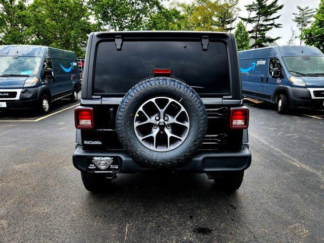 new 2025 Jeep Wrangler car, priced at $45,114