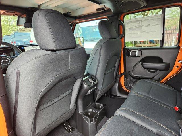 new 2025 Jeep Wrangler car, priced at $51,665