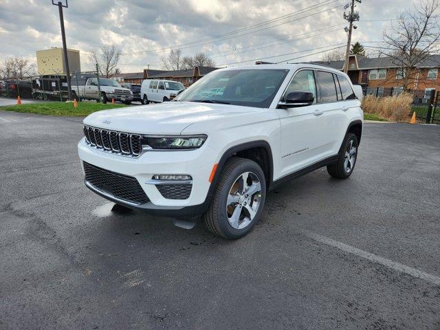 new 2024 Jeep Grand Cherokee car, priced at $49,800