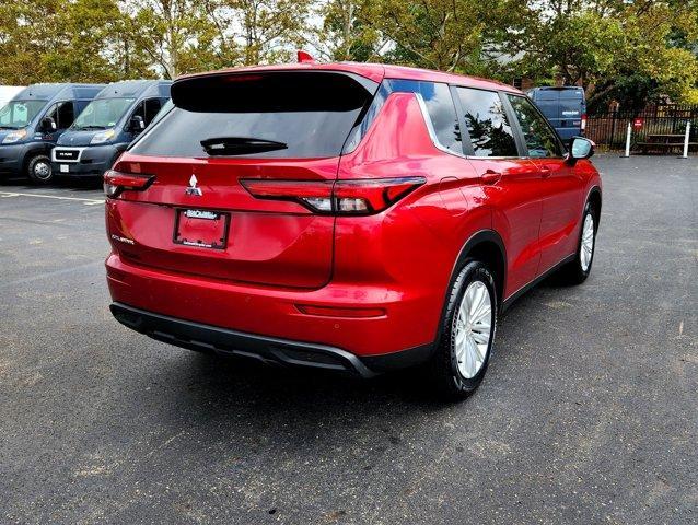 used 2024 Mitsubishi Outlander car, priced at $21,265
