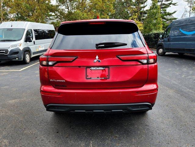 used 2024 Mitsubishi Outlander car, priced at $21,265