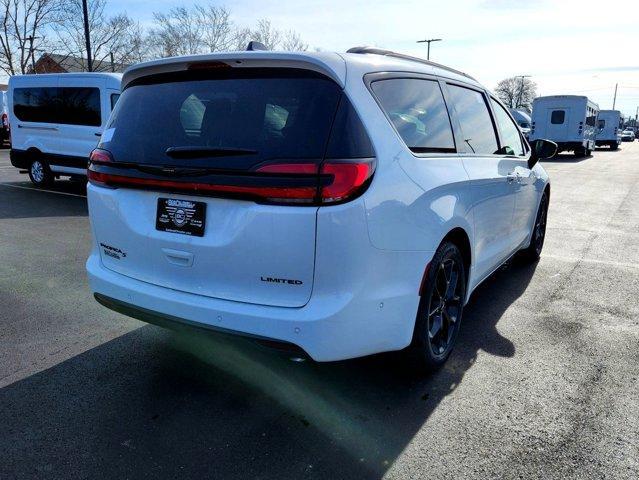 new 2024 Chrysler Pacifica car, priced at $54,016