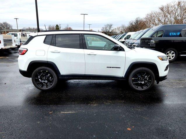 new 2025 Jeep Compass car, priced at $29,537