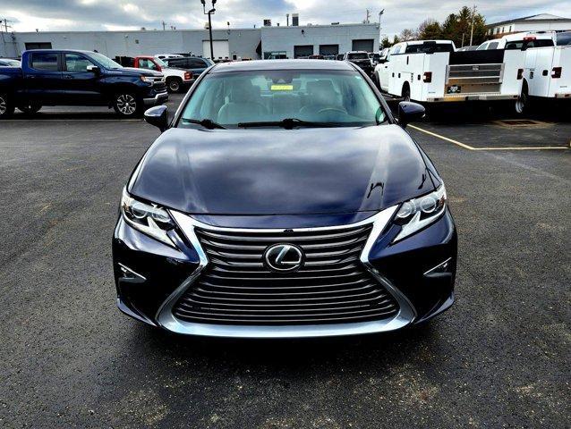 used 2018 Lexus ES 350 car, priced at $22,024