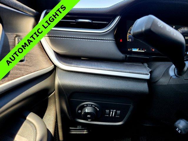 new 2025 Jeep Grand Cherokee L car, priced at $54,900