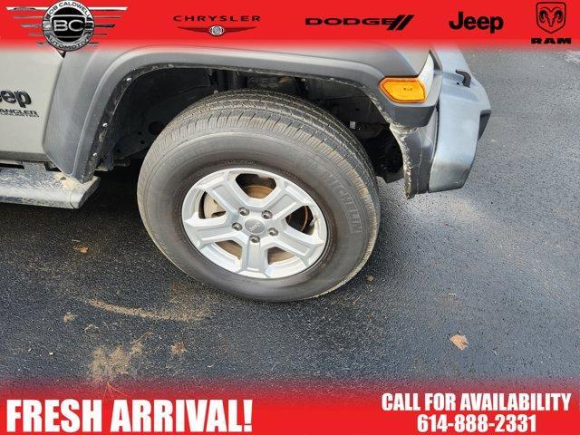 used 2022 Jeep Wrangler Unlimited car, priced at $29,215