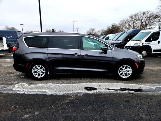 used 2021 Chrysler Pacifica car, priced at $23,784