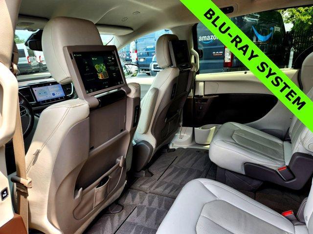 used 2021 Chrysler Pacifica car, priced at $28,620