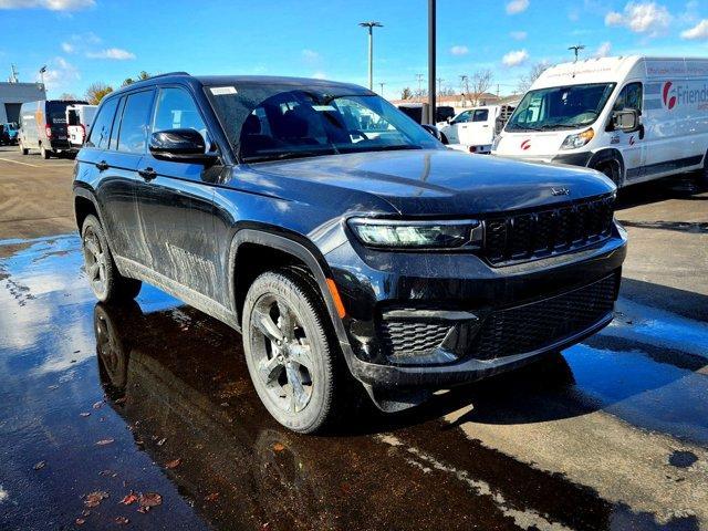 new 2025 Jeep Grand Cherokee car, priced at $43,868