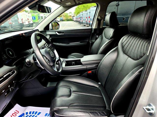 used 2024 Hyundai Palisade car, priced at $37,919