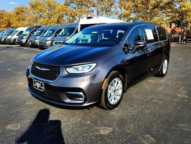 used 2021 Chrysler Pacifica car, priced at $25,883