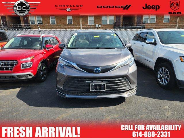 used 2021 Toyota Sienna car, priced at $38,459