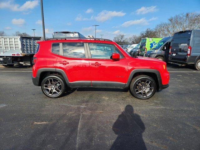 new 2022 Jeep Renegade car, priced at $25,548