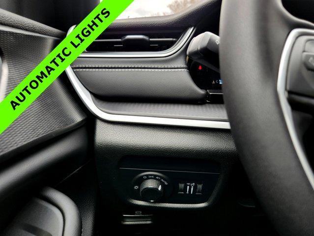 new 2025 Jeep Grand Cherokee L car, priced at $46,069