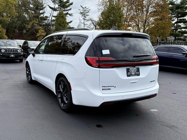 new 2026 Chrysler Pacifica car