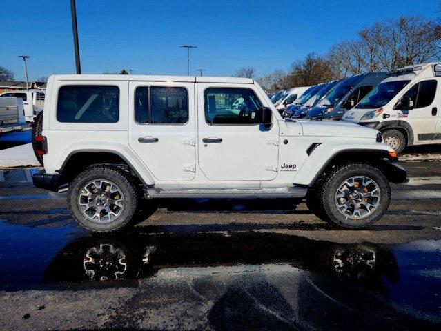 new 2025 Jeep Wrangler car, priced at $55,526