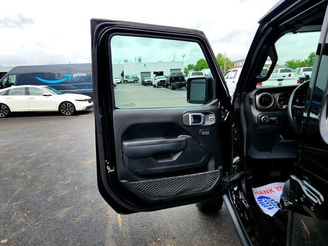 used 2021 Jeep Wrangler Unlimited car, priced at $31,864