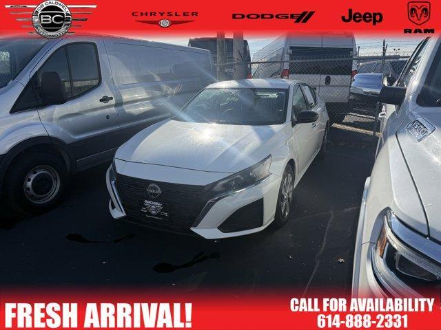 used 2024 Nissan Altima car, priced at $19,038