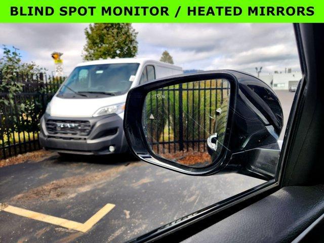 used 2022 Jeep Grand Cherokee L car, priced at $30,908