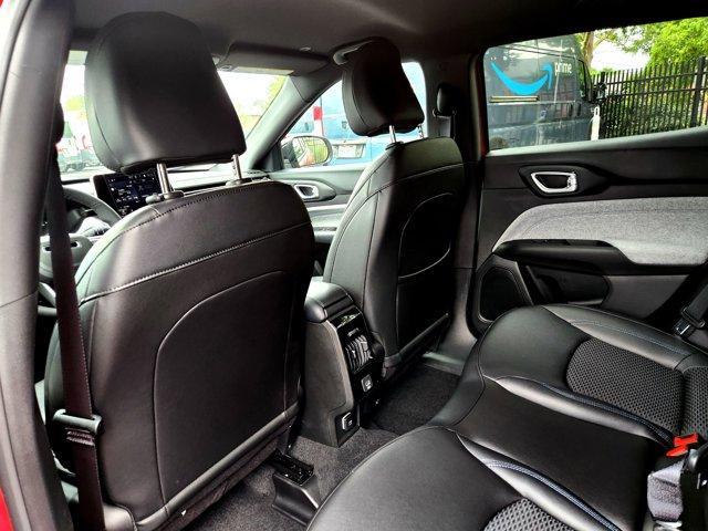 new 2025 Jeep Compass car, priced at $27,176