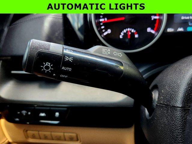used 2022 Kia Carnival car, priced at $21,086