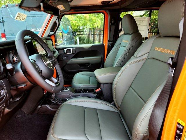 new 2025 Jeep Gladiator car, priced at $52,239