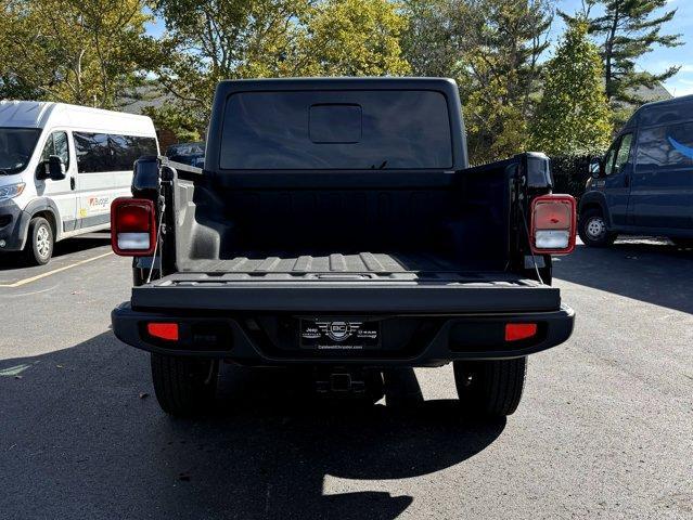 used 2022 Jeep Gladiator car, priced at $31,245