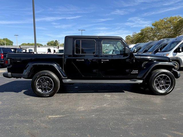used 2022 Jeep Gladiator car, priced at $31,245