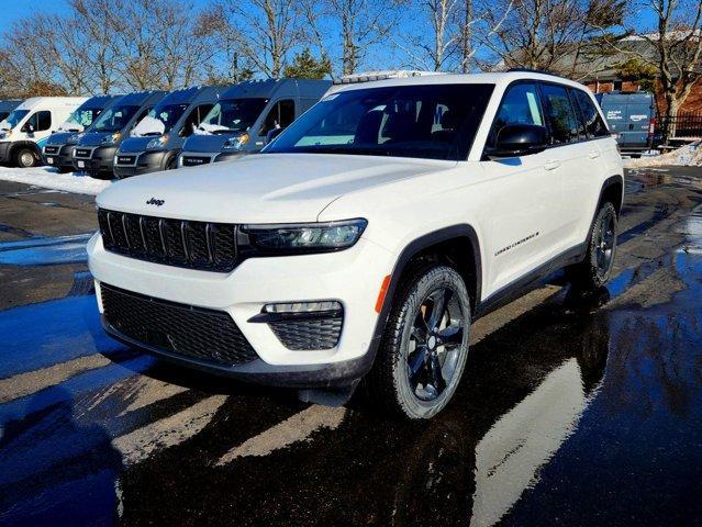 new 2025 Jeep Grand Cherokee car, priced at $50,808