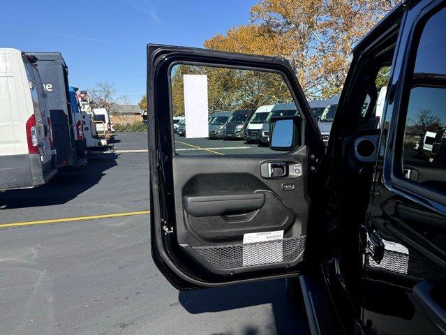 new 2026 Jeep Wrangler car, priced at $54,498